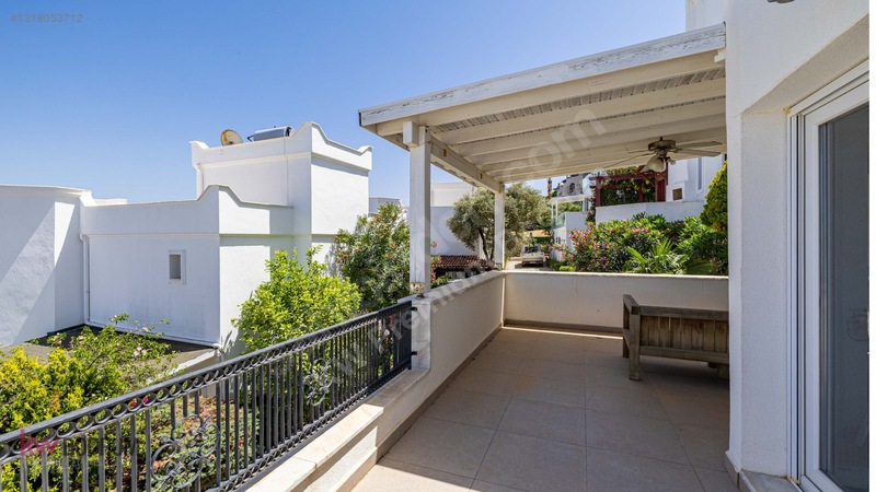 Yalıkavak Tilkicik'te Deniz Manzaralı Özel Plajlı 6+2 Villa — fotoğraf 22