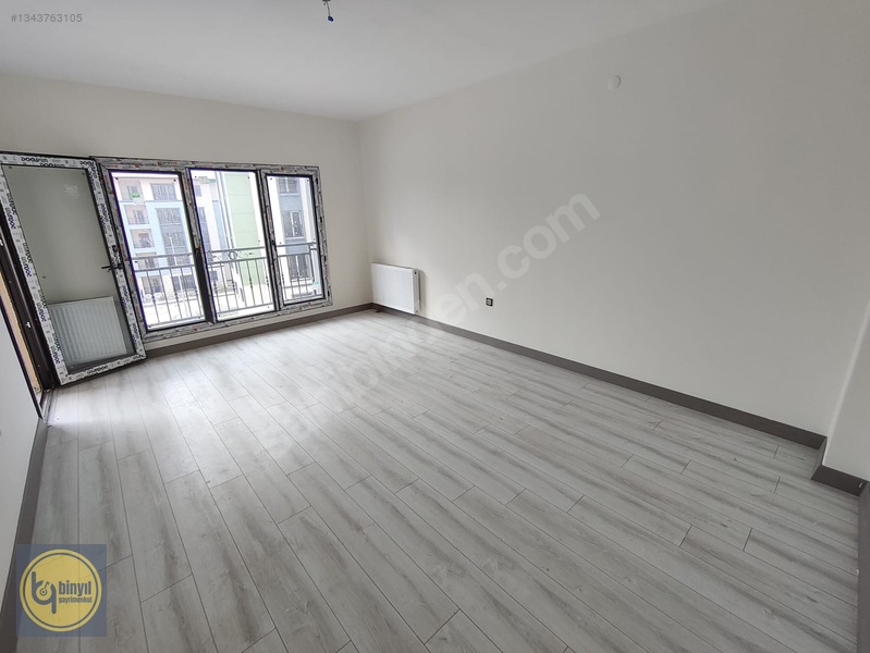 Binyıl Gayrimenkul'den Hilalkent'te Kiralık 2+1 Daire — fotoğraf 4