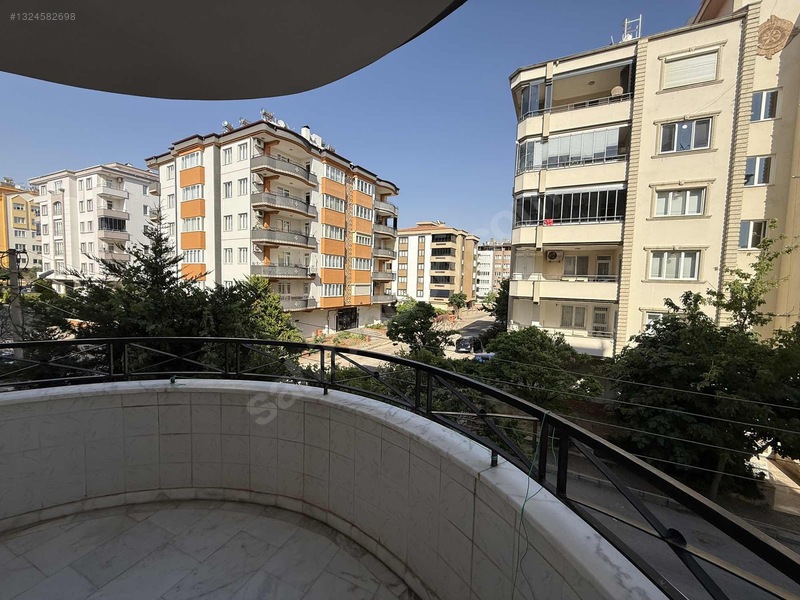 Site İçerisinde Osmanlı Perde Karşısı 3+1 Satılık Daire — fotoğraf 4