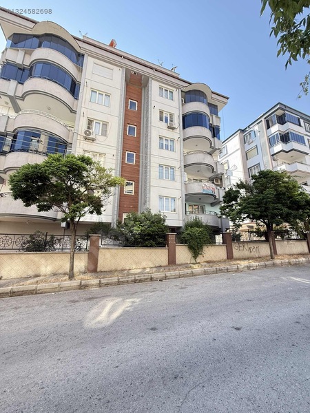 Site İçerisinde Osmanlı Perde Karşısı 3+1 Satılık Daire — fotoğraf 5