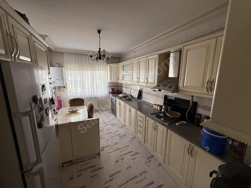 Site İçerisinde Osmanlı Perde Karşısı 3+1 Satılık Daire — fotoğraf 8