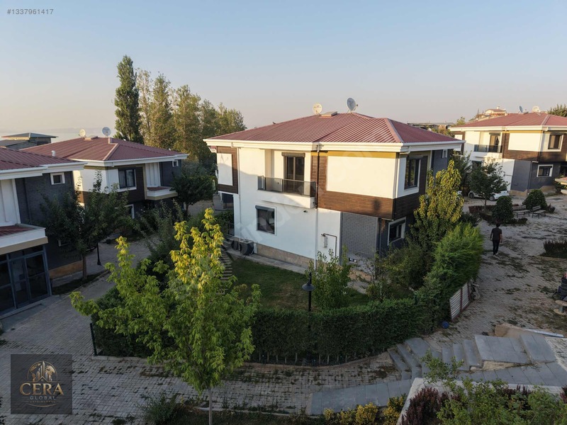 Edremıt'te Kıralık Lüks Vılla — fotoğraf 6