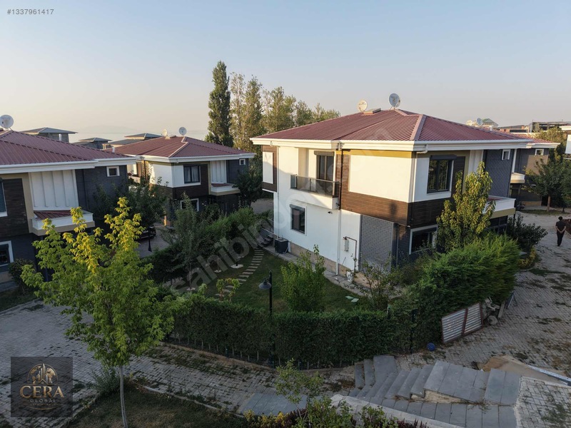 Edremıt'te Kıralık Lüks Vılla — fotoğraf 7