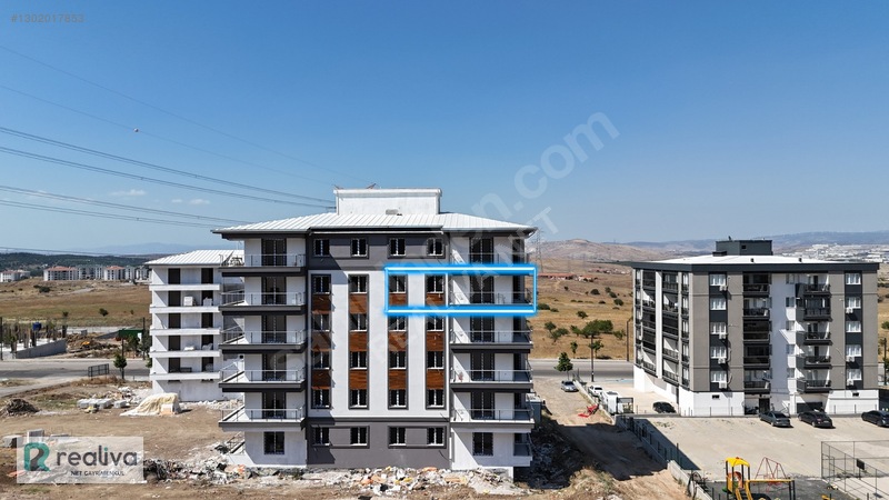 Realiva'dan Örnekkentte Satılık 2+1 Kapalı Mutfak Daire — fotoğraf 4