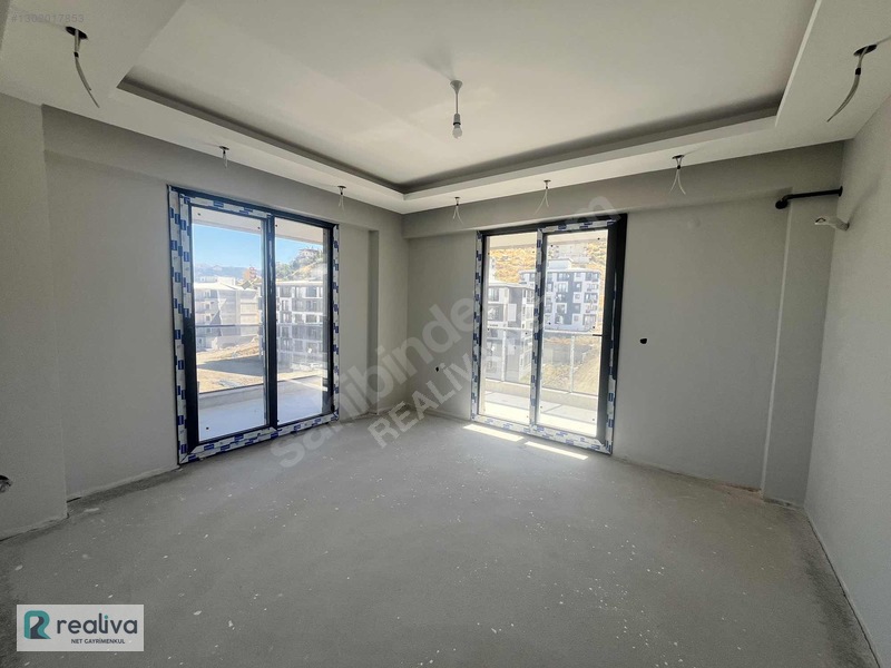 Realiva'dan Örnekkentte Satılık 2+1 Kapalı Mutfak Daire — fotoğraf 14