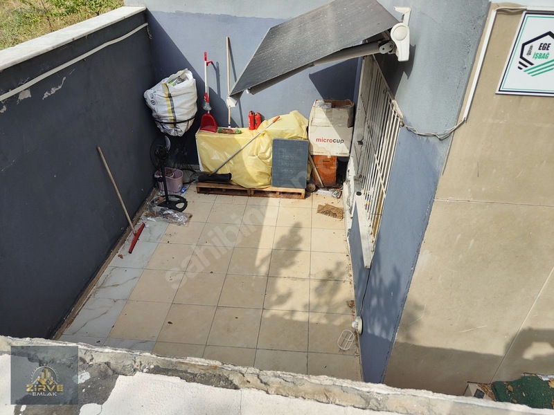 Dumlupınar Mahallesinde Ana Cadde Üzerinde Satılık — fotoğraf 5