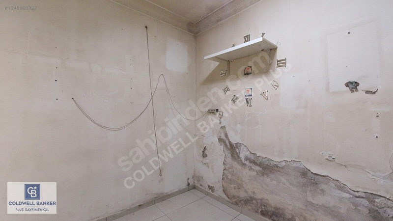 İzmir Konak Mithatpaşa Kiralık 100 M² Dükkan — fotoğraf 22