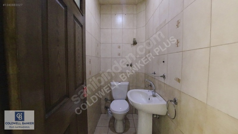 İzmir Konak Mithatpaşa Kiralık 100 M² Dükkan — fotoğraf 27