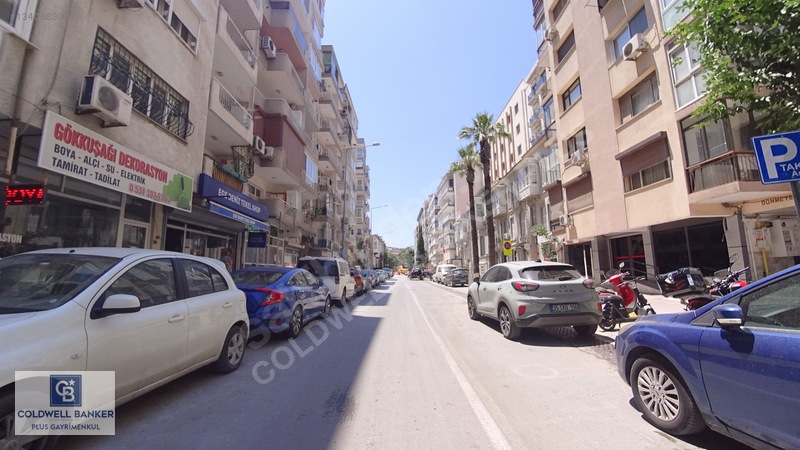 İzmir Konak Mithatpaşa Kiralık 100 M² Dükkan — fotoğraf 34