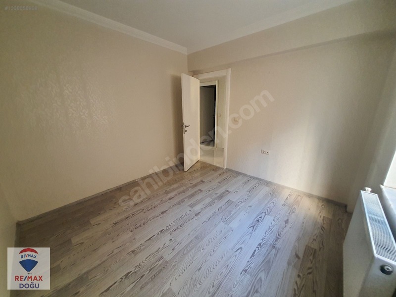 Remax Doğu'da Aziziye Camisine Yakın Kiralık 3+1 Daire — fotoğraf 7