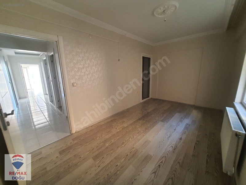 Remax Doğu'da Aziziye Camisine Yakın Kiralık 3+1 Daire — fotoğraf 12