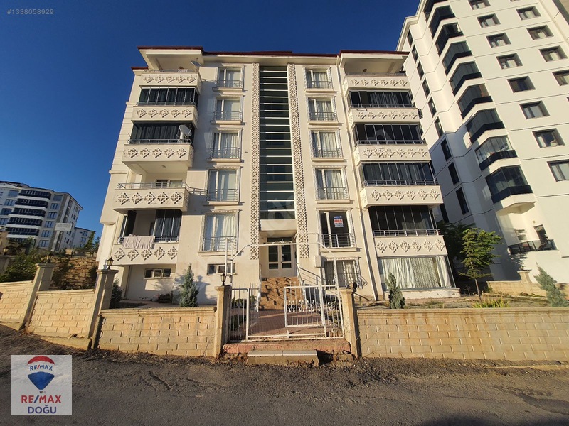 Remax Doğu'da Aziziye Camisine Yakın Kiralık 3+1 Daire — fotoğraf 30