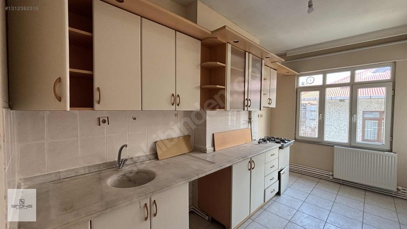 Stone Gayrimenkulden 3+1 130 M2 Kiralık Daire — fotoğraf 7