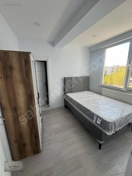 Üç Emlak'tan 1+1 Satılık Daire — fotoğraf 2