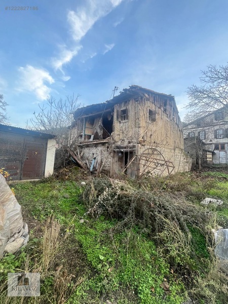 Karıt Köyü'nde Satılık Eski Ev Ve Arsası — fotoğraf 2