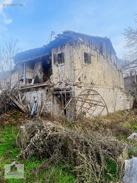 Karıt Köyü'nde Satılık Eski Ev Ve Arsası — fotoğraf 5