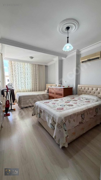 Güzelyalı'da 3+1 Doğalgazlı Merkezi Konumda Satılık Daire — fotoğraf 18