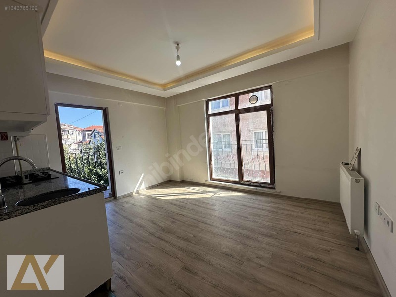 Şehir Merkezi Konumlu Kiralık 1+1 — fotoğraf 5