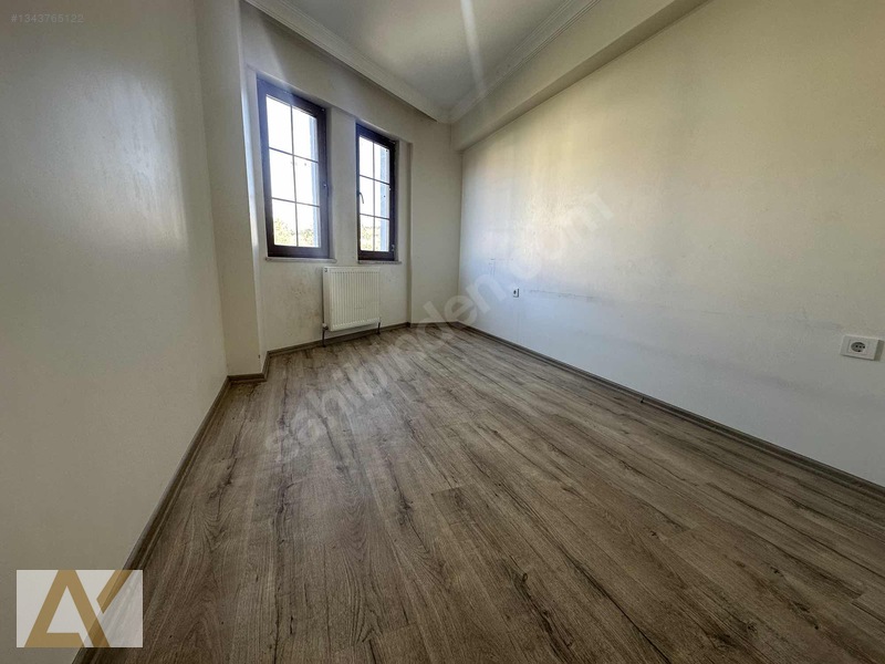 Şehir Merkezi Konumlu Kiralık 1+1 — fotoğraf 8