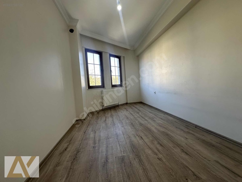 Şehir Merkezi Konumlu Kiralık 1+1 — fotoğraf 9