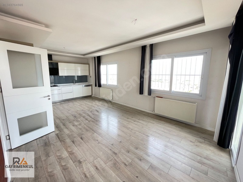 Ra Gayrimenkulden Altaylılar Mahallesi Site İçerisinde Nezih 4+1 — fotoğraf 3
