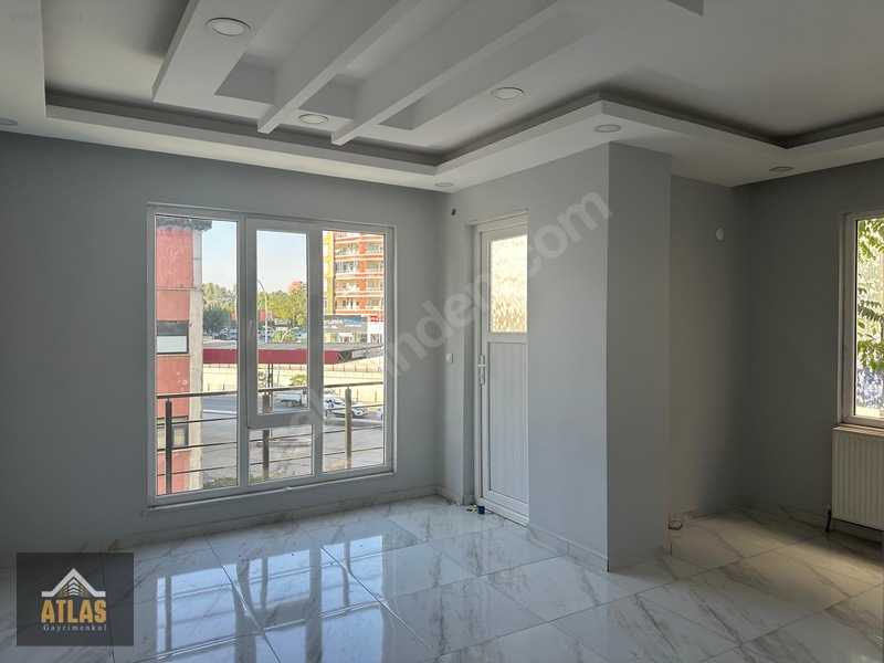 Gap Mahallesin'De Batman Park Avm Karşısı 2+1 85 M2 Arakat Daire