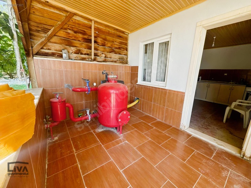Livadan Yola Çok Yakın İçinde Evi Olan 27 Dönüm Ceviz Bağı — fotoğraf 20