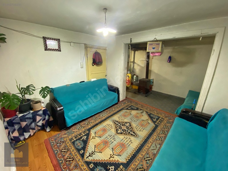 Yalı Gayrimenkul'den Kiracılı Satılık 2+1 Daire — fotoğraf 2