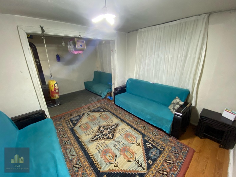 Yalı Gayrimenkul'den Kiracılı Satılık 2+1 Daire — fotoğraf 4