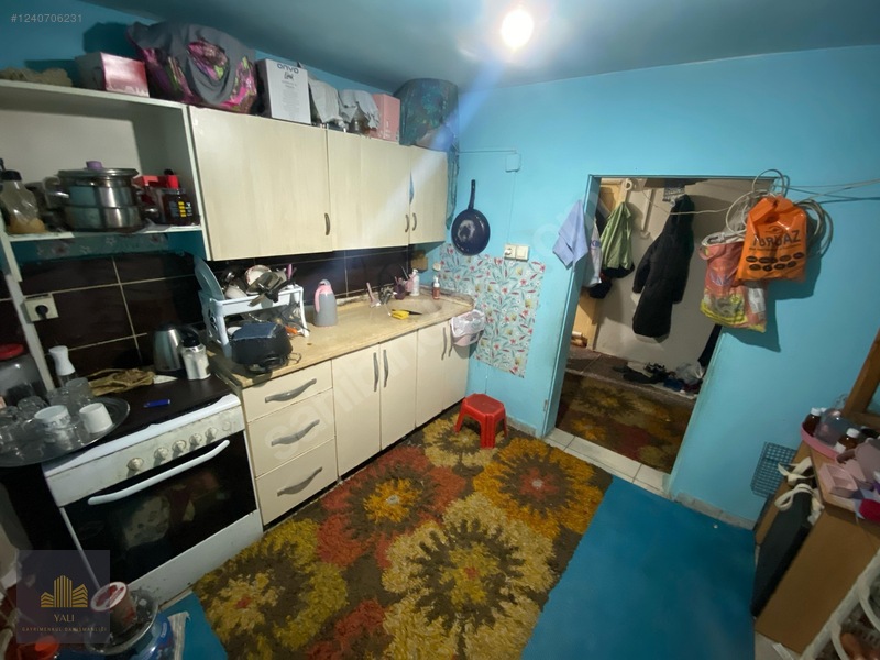 Yalı Gayrimenkul'den Kiracılı Satılık 2+1 Daire — fotoğraf 9
