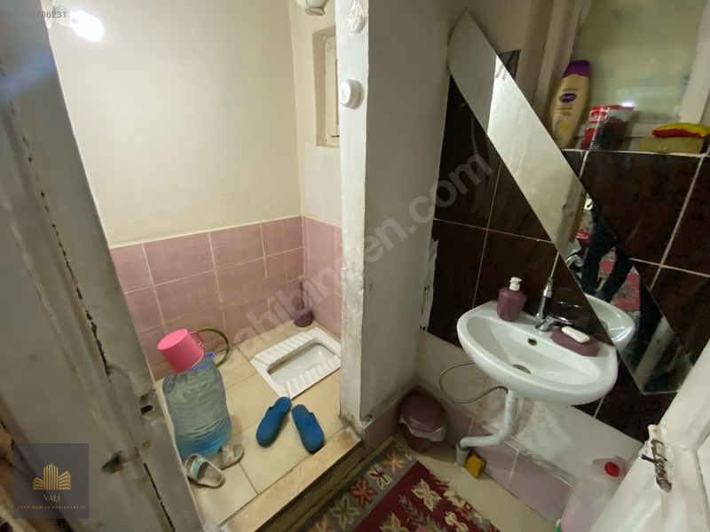 Yalı Gayrimenkul'den Kiracılı Satılık 2+1 Daire — fotoğraf 14