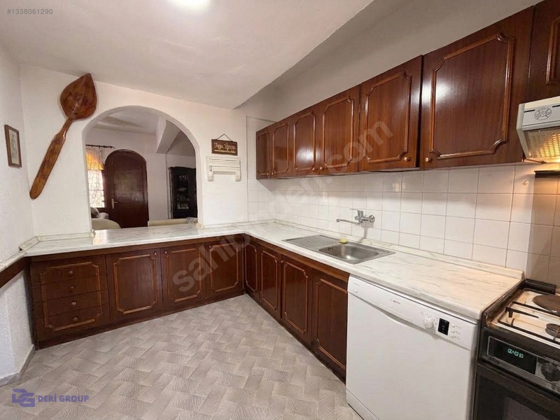 Çeşmealtında Denize Yakın 3+1 Villa — fotoğraf 16