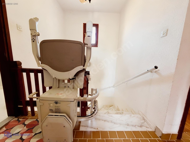 Çeşmealtında Denize Yakın 3+1 Villa — fotoğraf 18