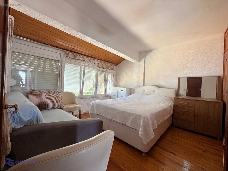 Çeşmealtında Denize Yakın 3+1 Villa — fotoğraf 19