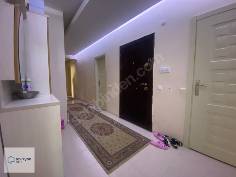 Revizyon'dan Denize Sıfır Plajlı Yazlık Tadında 3+1 Daire** — fotoğraf 9