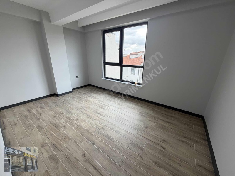 Önü Açık, Özel Garajlı, Yerden Isıtmalı 160m² 3+1 Daire — fotoğraf 21