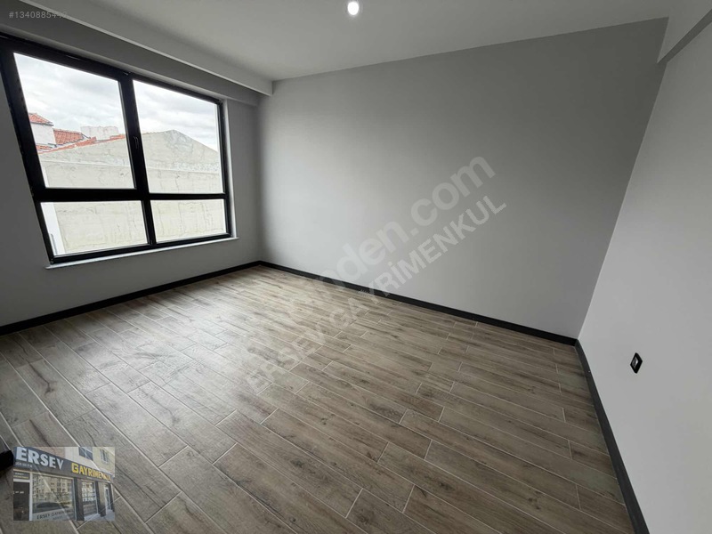 Önü Açık, Özel Garajlı, Yerden Isıtmalı 160m² 3+1 Daire — fotoğraf 25