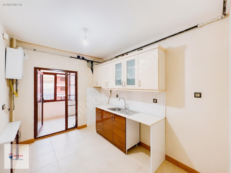 Remax İlke'den Yıldızkent Zirve Toki'de 3+1 Kiralık Daire — fotoğraf 2