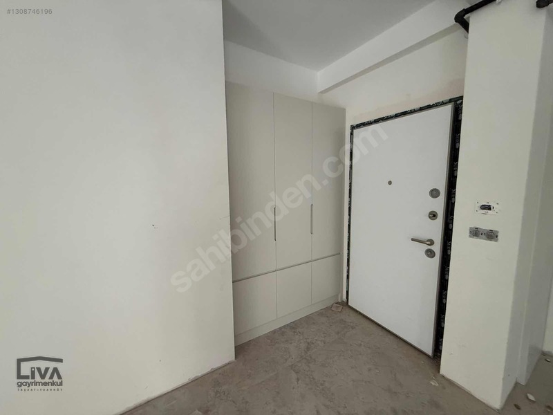 Cinkaya Bulvarında Havuzlu Site İçi Arakat 2+1 Fırsat Daire — fotoğraf 9