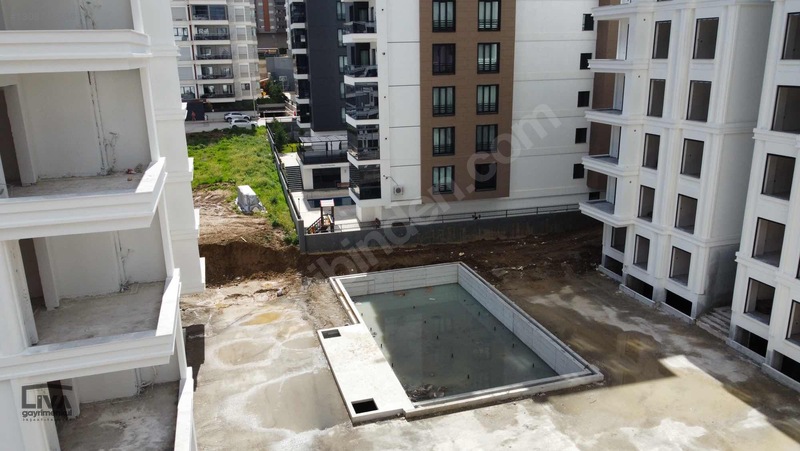 Cinkaya Bulvarında Havuzlu Site İçi Arakat 2+1 Fırsat Daire — fotoğraf 20