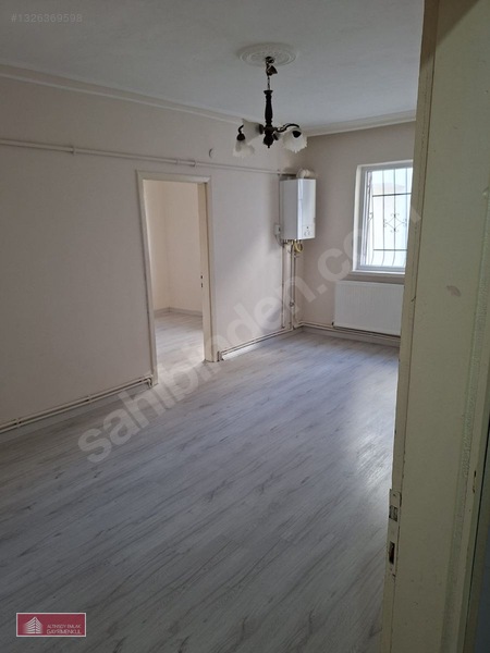 Sincan İstasyon Mahallesi Derya Sokakta 1+1 Yüksek Giriş Yapılı — fotoğraf 5