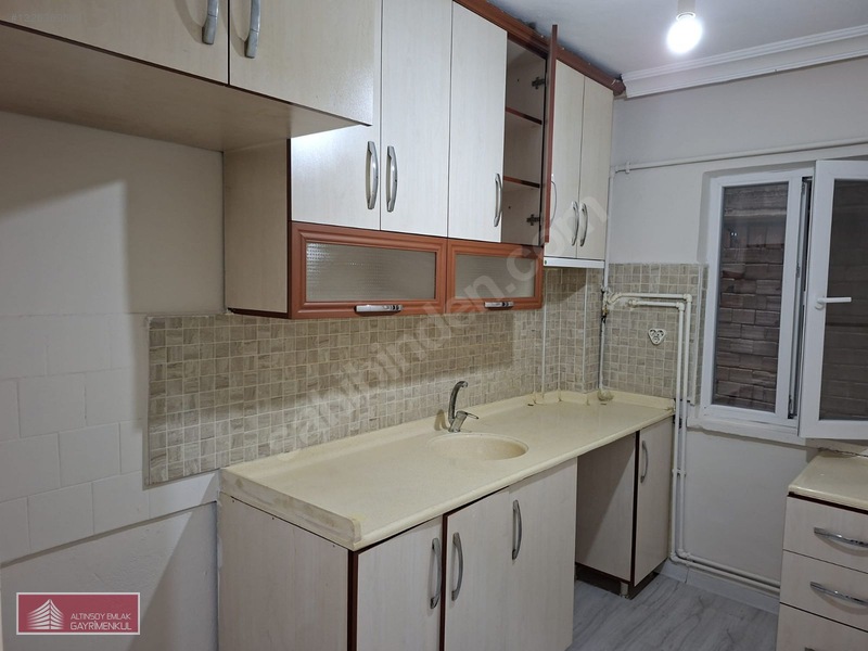 Sincan İstasyon Mahallesi Derya Sokakta 1+1 Yüksek Giriş Yapılı — fotoğraf 10