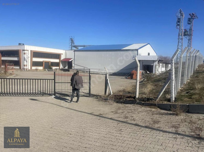 Organize Sanayide 10.000 M² Arsa, 4.000 M² Kapalı Alan Fabrika — fotoğraf 2