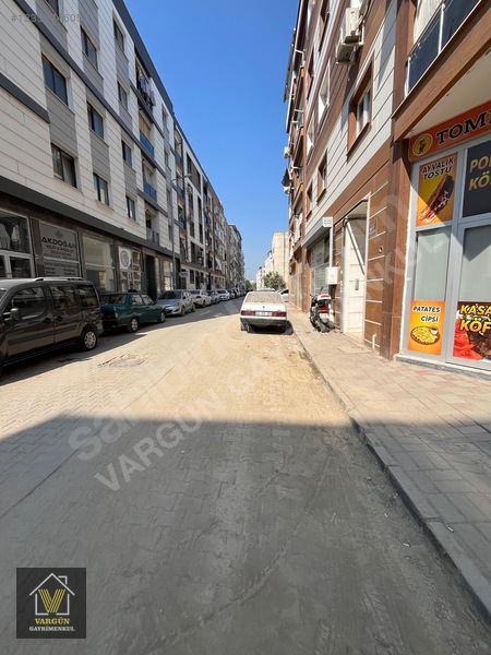 Vargün'den 23 Nisan Parkı Mevki Kiralık 90 M^2 Kolonsuz Dükkan — fotoğraf 15