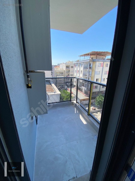 İzmir Bahçelievler Modern Tasarım 3+1 Lüks Sıfır Daireler — fotoğraf 9