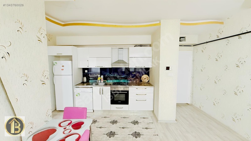Kampüs Civarı Kiralık 1+1 Bakımlı Daire İsbay Emlak'ta — fotoğraf 4