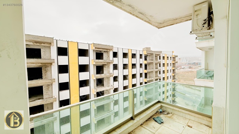 Kampüs Civarı Kiralık 1+1 Bakımlı Daire İsbay Emlak'ta — fotoğraf 5