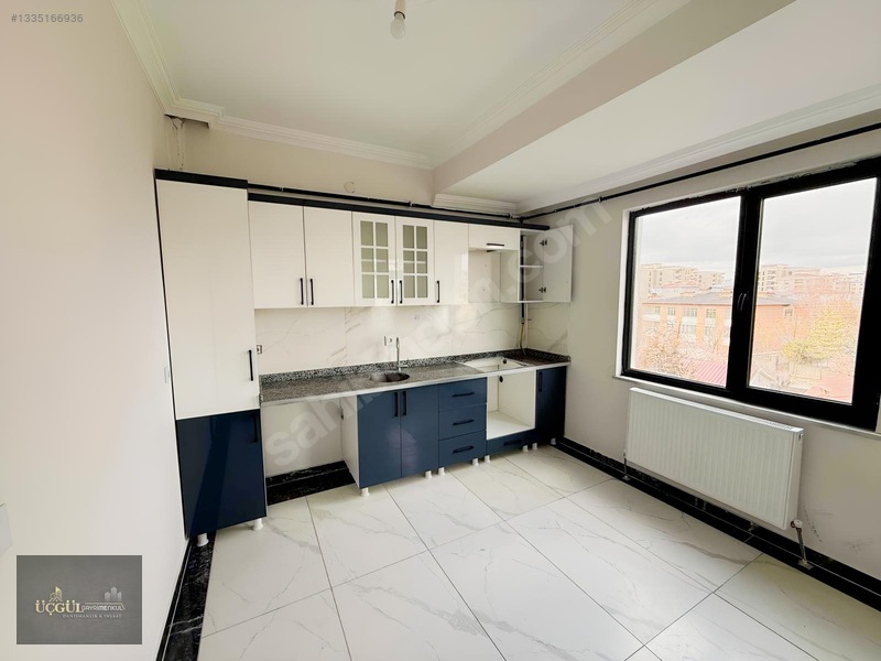 Selimbeyde Kiralık 2+1 Site İçi Daire — fotoğraf 6