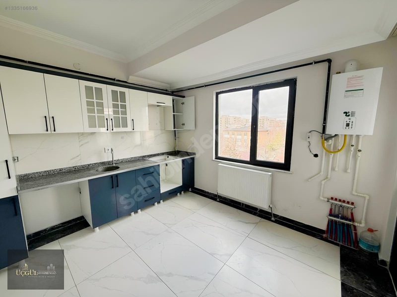 Selimbeyde Kiralık 2+1 Site İçi Daire — fotoğraf 7