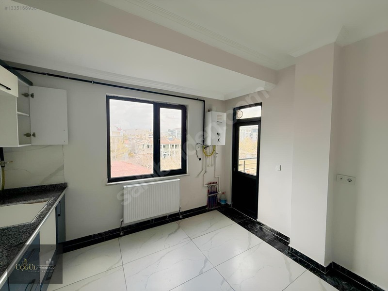 Selimbeyde Kiralık 2+1 Site İçi Daire — fotoğraf 8
